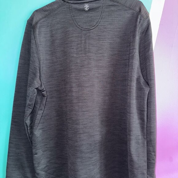 Black/Grey Izod Golf Long Sleeve Zip-Up Sweater, Size L - Picture 3 of 3